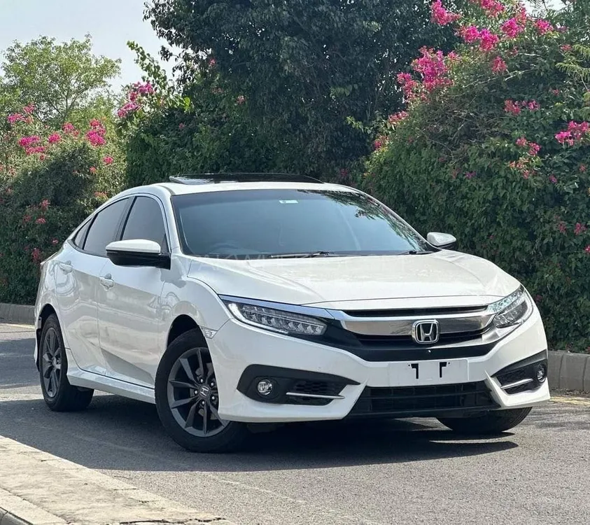 Honda Civic 2021 for Sale in Nowshera Image-1