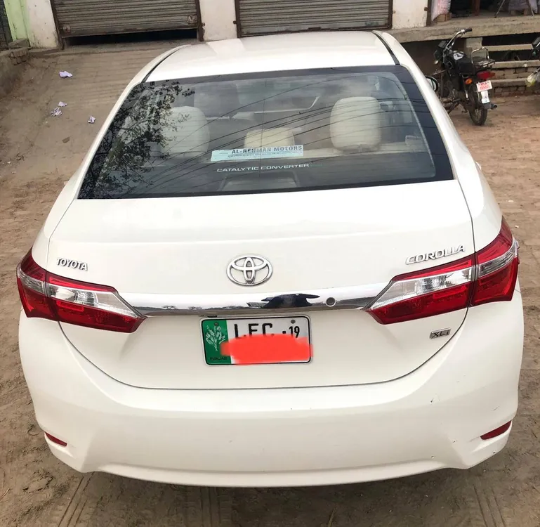Toyota Corolla 2019 for Sale in Vehari Image-1