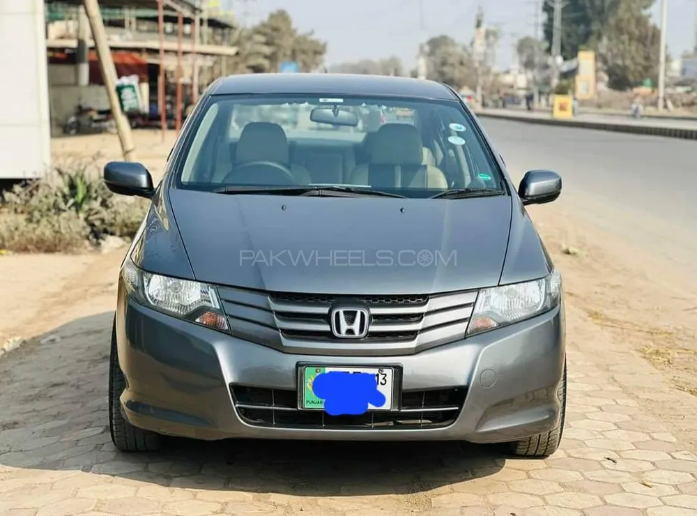 Honda City 2013 for Sale in Sahiwal Image-1