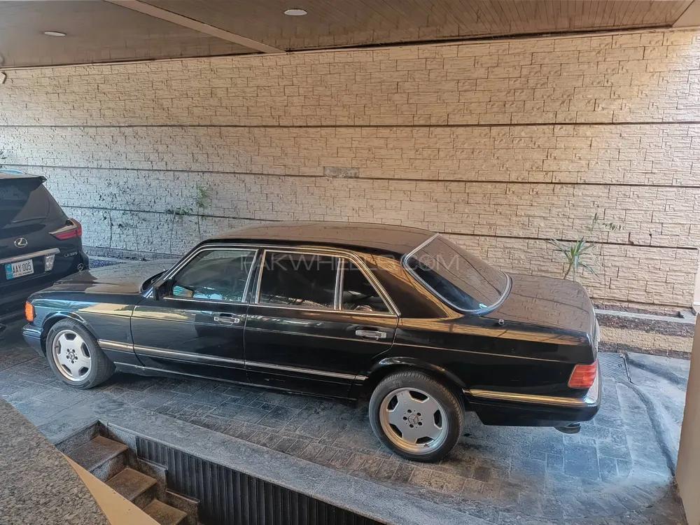 Mercedes Benz S Class 1983 for Sale in Lahore Image-1
