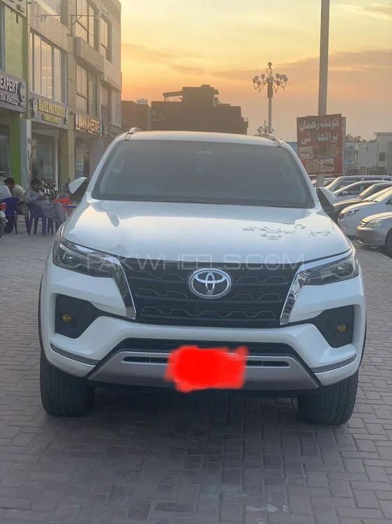 Toyota Fortuner 2021 for Sale in Lahore Image-1
