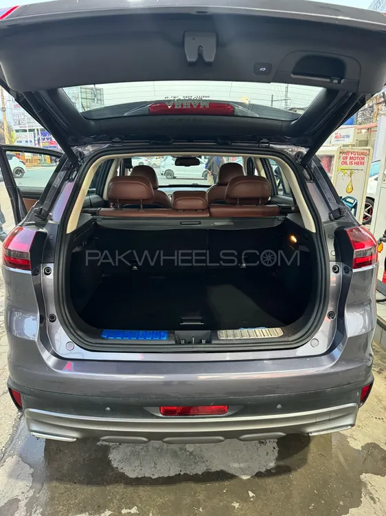 Proton X70 2021 for Sale in Lahore Proton X70 2021 for Sale in Lahore Image-13