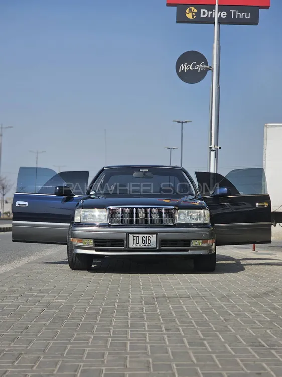 Toyota Crown 1996 for Sale in Lahore Image-1