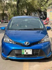 Toyota Vitz F Smart Stop Package  2014 for Sale