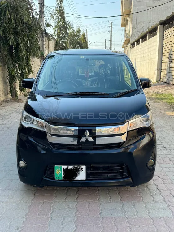 Mitsubishi EK Custom 2019 for Sale in Sialkot Image-1