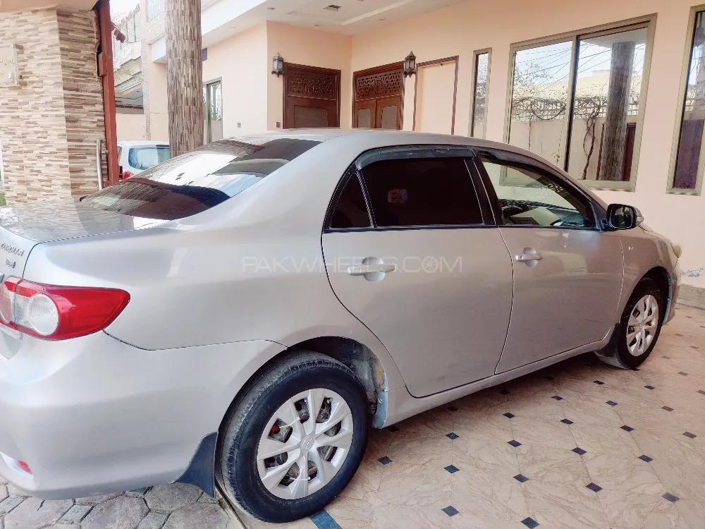 Toyota Corolla 2013 for Sale in Layyah Image-1