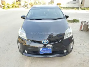 Toyota Prius S 1.8 2012 for Sale