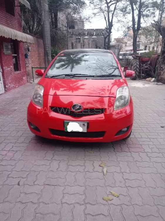 Toyota Vitz 2008 for Sale in Sialkot Image-1