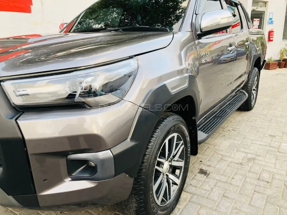Toyota Hilux 2013 for sale in Faisalabad