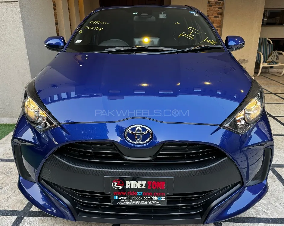 Toyota Vitz 2021 for sale in Lahore