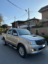 Toyota Hilux Invincible 2014 for Sale