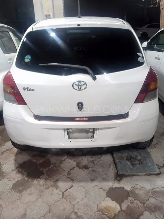 Toyota Vitz 2010 for sale in Quetta