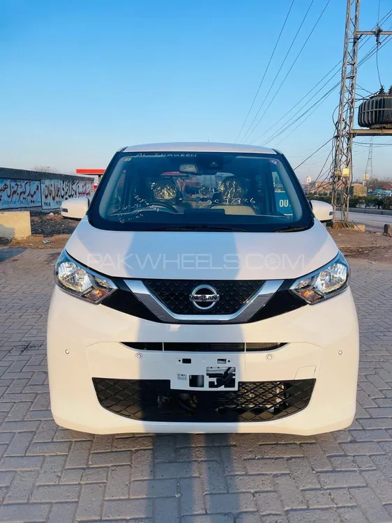 Nissan Dayz 2020 for Sale in Peshawar Image-1