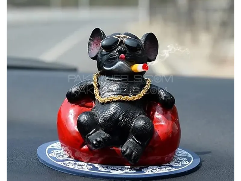 Universal Cool Dog Resin Statue Car Interior Accessories  Cigar Dog with Gold Necklace Black Image-1