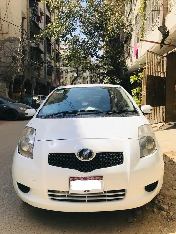 Toyota Vitz 2006 for sale in Karachi