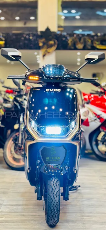 Evee Gen-Z 2025 for Sale Evee Gen-Z 2025 for Sale Image-3