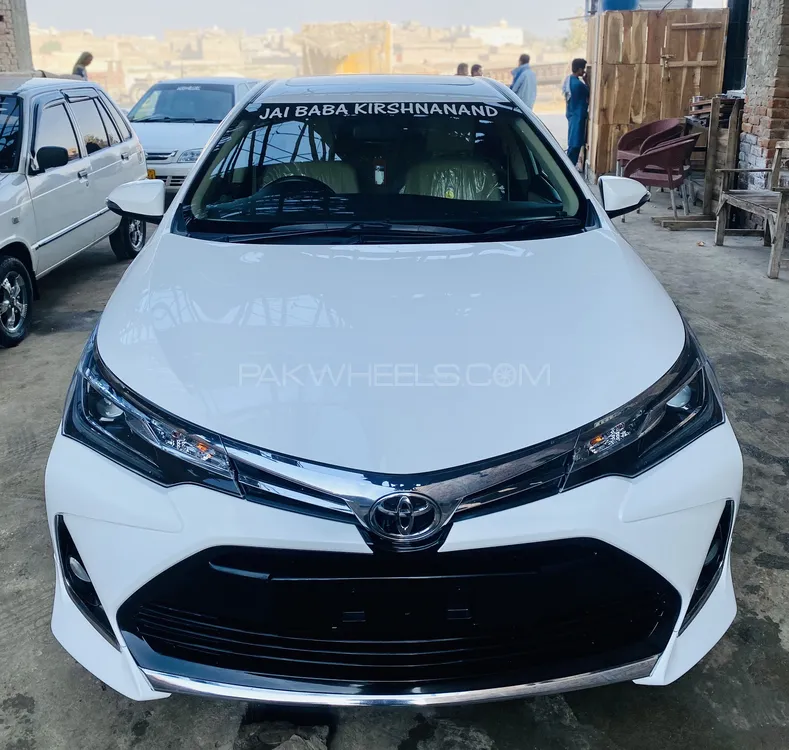 Toyota Corolla 2020 for Sale in Kandh kot Image-1