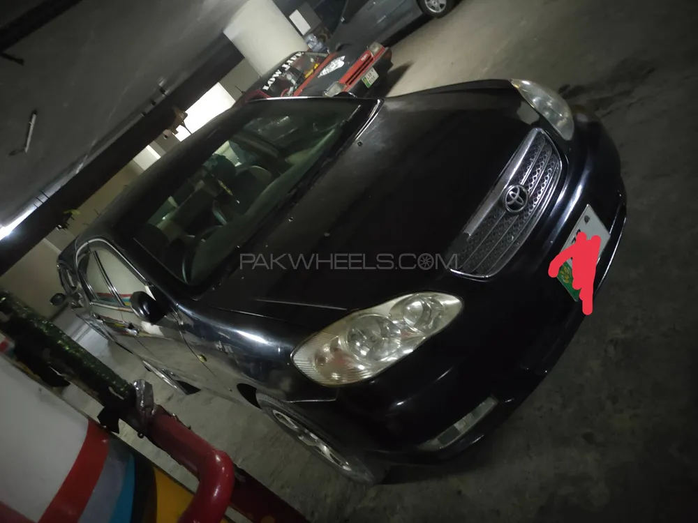 Toyota Corolla 2004 for sale in Lahore