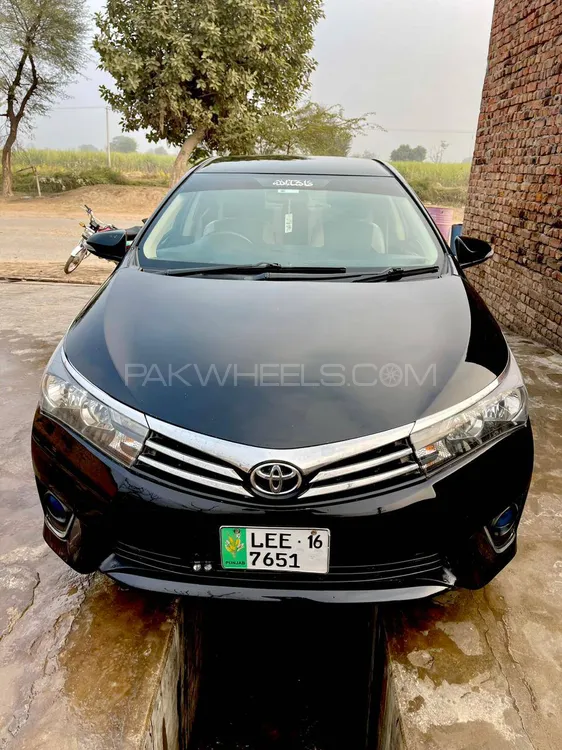 Toyota Corolla 2016 for Sale in Sanjwal Image-1