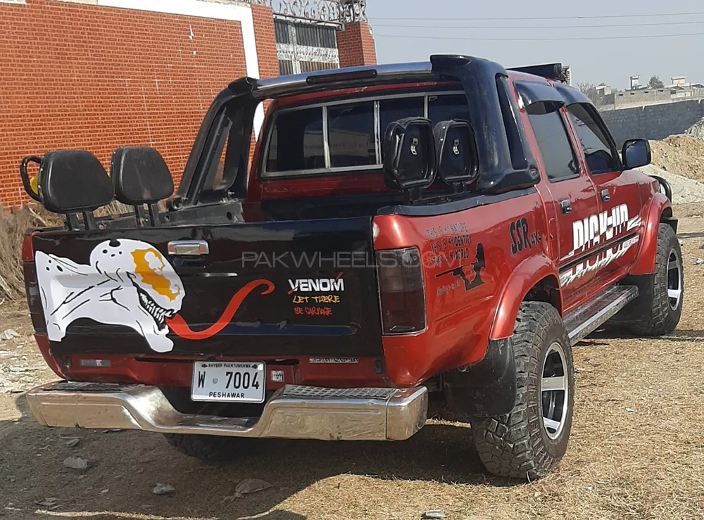 Toyota Hilux 1991 for sale in Mardan