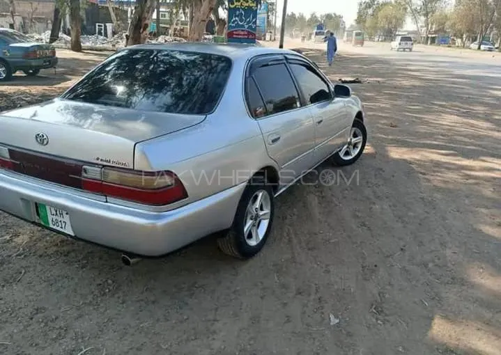 Toyota Corolla 1998 for Sale in Peshawar Image-1