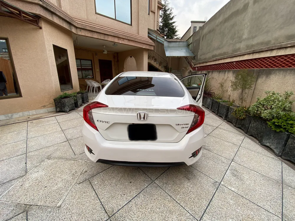 Honda Civic 2017 for Sale in Swat Image-1