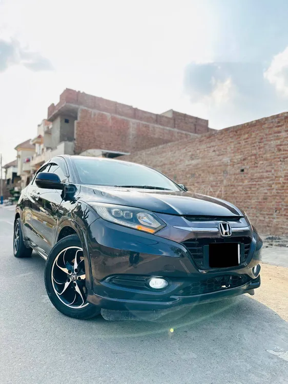 Honda Vezel 2015 for sale in Faisalabad