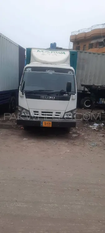 Isuzu NKR 2022 for Sale in Lahore Image-1