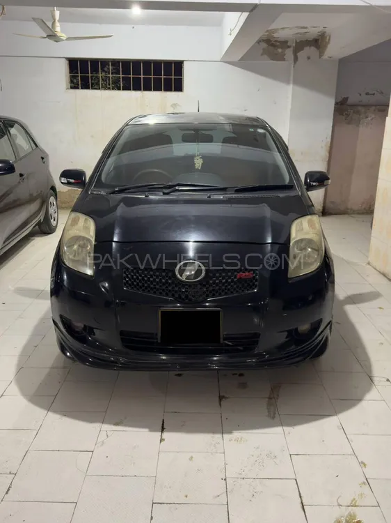 Toyota Vitz 2006 for sale in Karachi