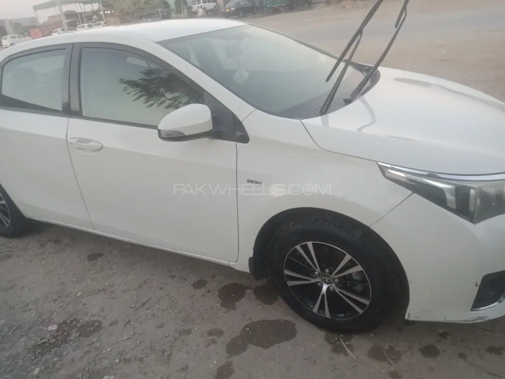 Toyota Corolla 2014 for Sale in Dera murad jamali Image-1