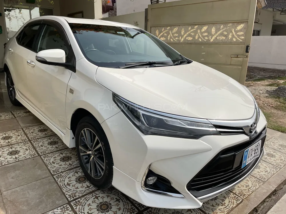 Toyota Corolla 2021 for Sale in Multan Image-1