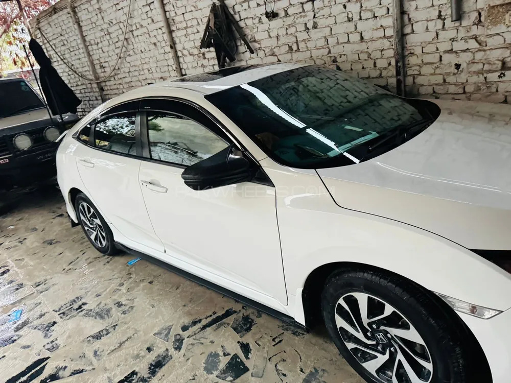 Honda Civic 2018 for sale in Hayatabad