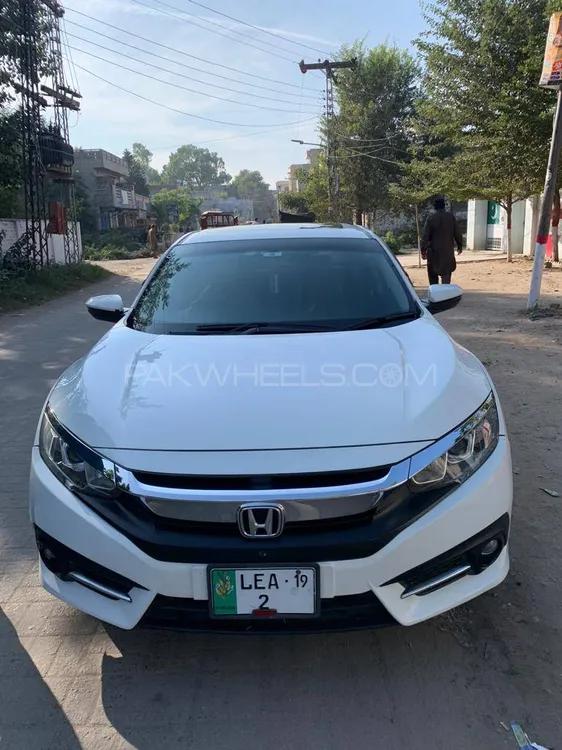 Honda Civic 2019 for Sale in Pasrur Image-1