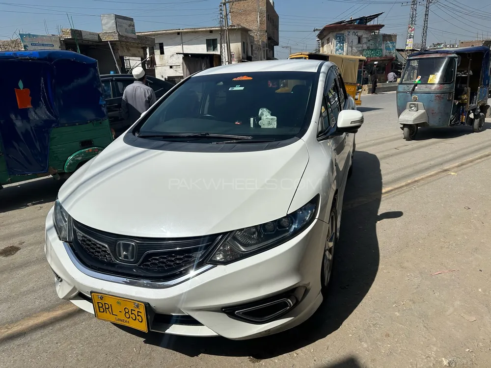 Honda Jade 2015 for Sale in Peshawar Image-1
