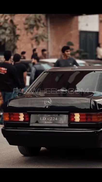 Mercedes Benz E Class 1990 for sale in Lahore