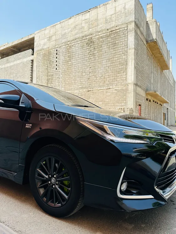 Toyota Corolla 2021 for Sale in Multan Image-1