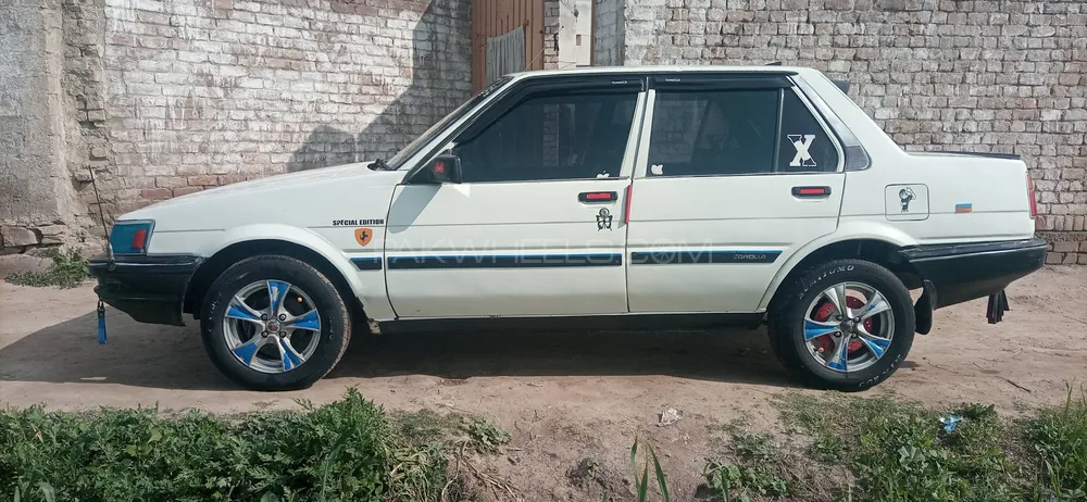 Toyota Corolla 1985 for Sale in Nowshera Image-1