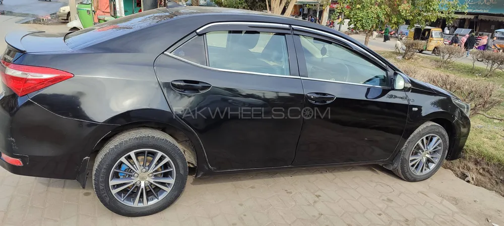 Toyota Corolla 2015 for sale in Faisalabad