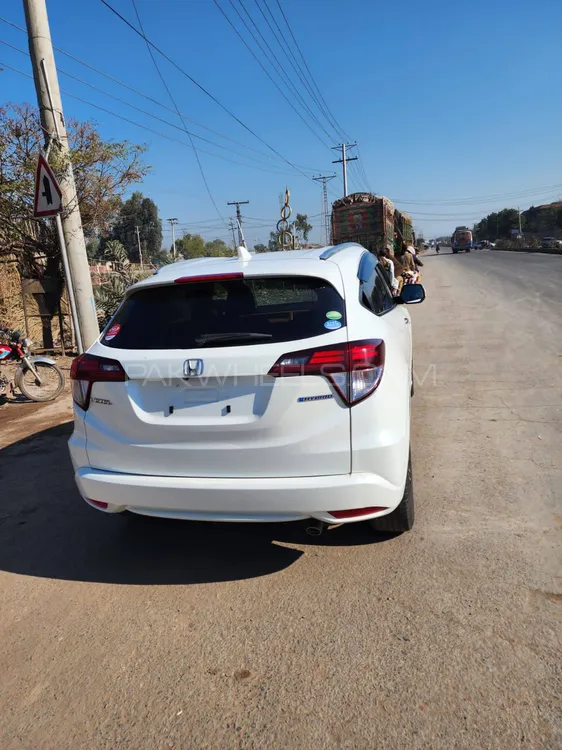 Honda Vezel 2017 for sale in Faisalabad