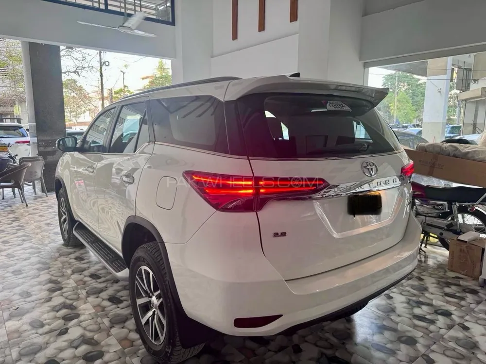 Toyota Fortuner 2021 for sale in Karachi