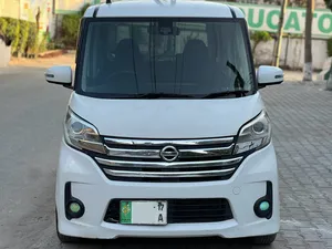 Nissan Roox S Hybrid 2015 for Sale