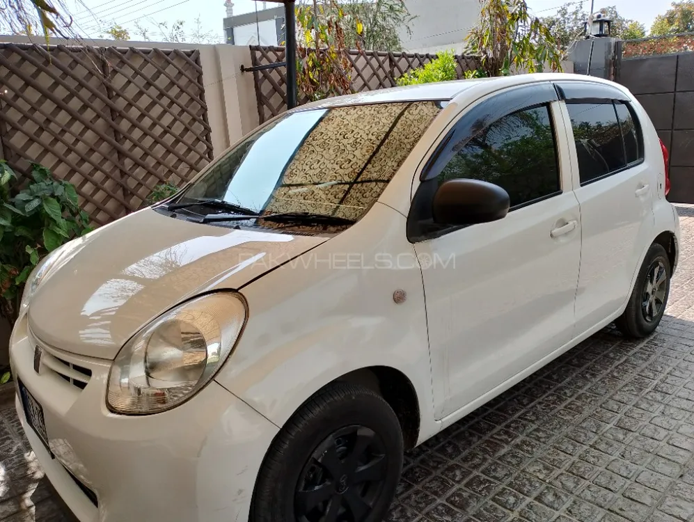 Toyota Passo 2011 for sale in Gujranwala