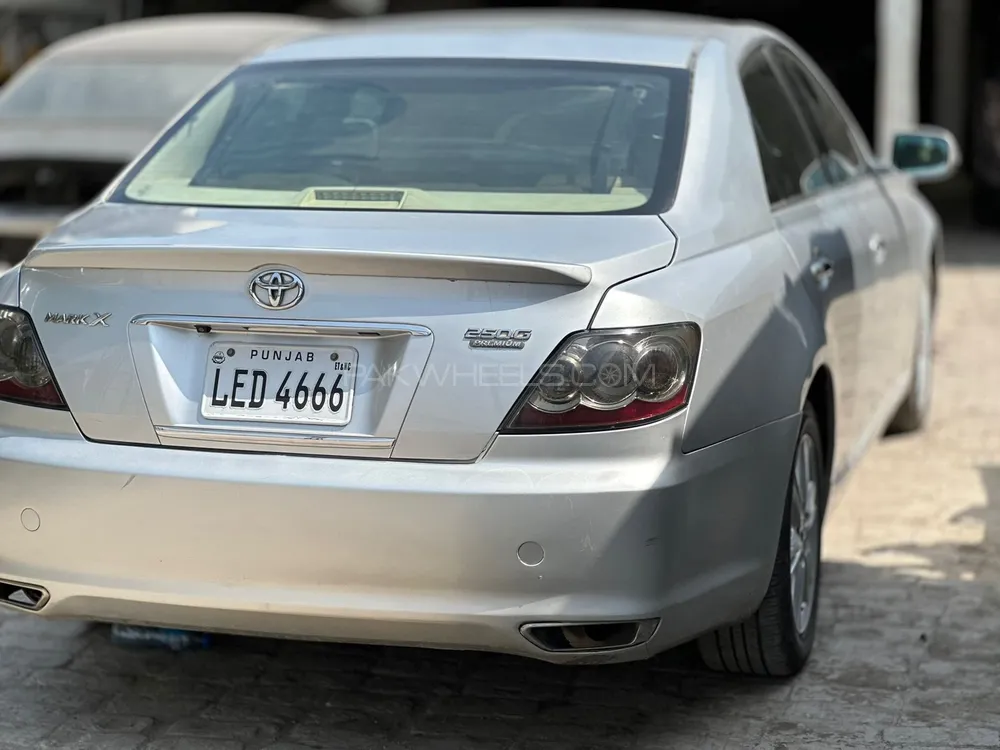 Toyota Mark X 2005 for sale in Lahore