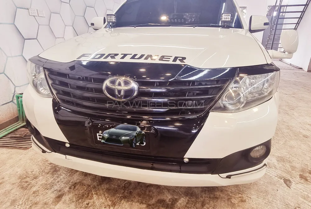 Toyota Fortuner 2013 for Sale in Hyderabad Image-1