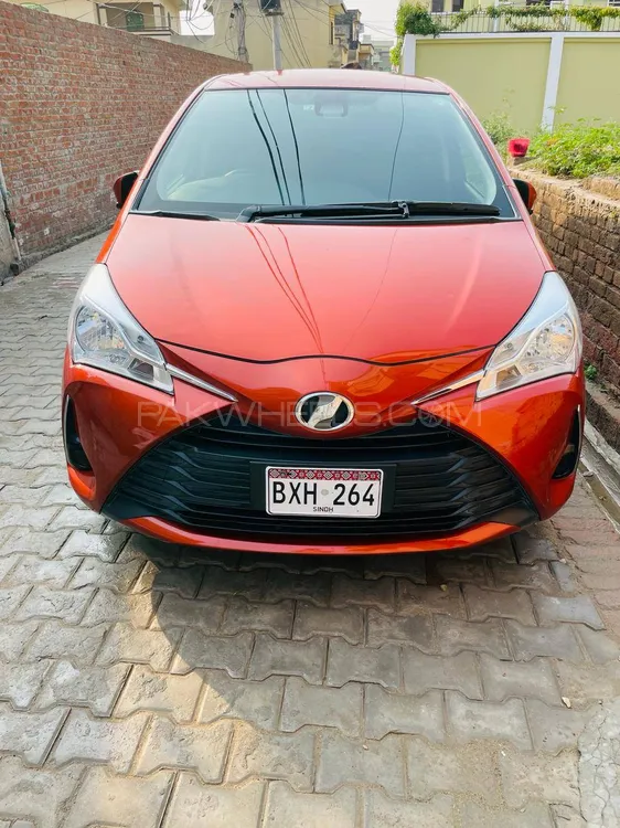 Toyota Vitz 2018 for Sale in Kharian Image-1