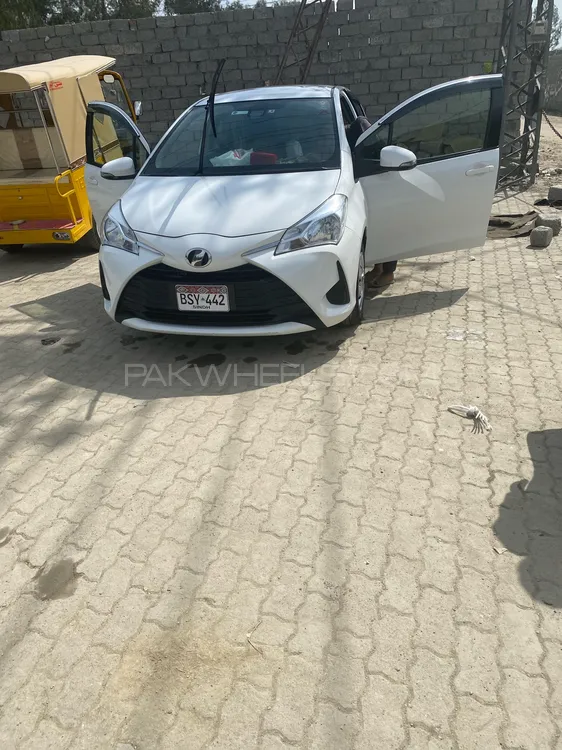 Toyota Vitz 2018 for Sale in Mardan Image-1