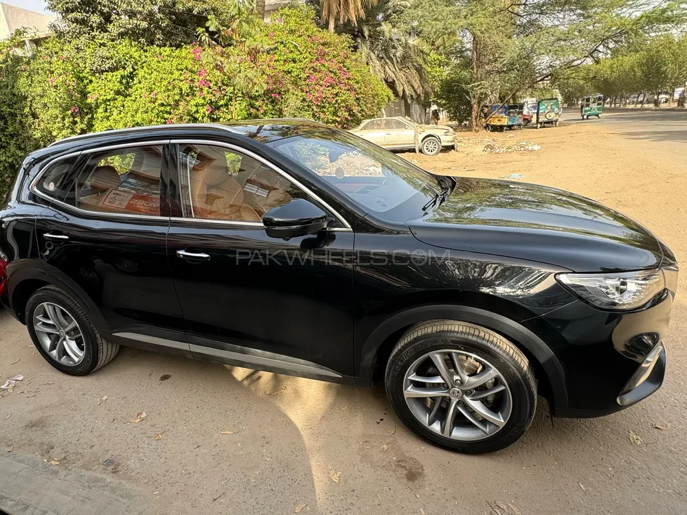 MG HS 2023 for sale in Karachi