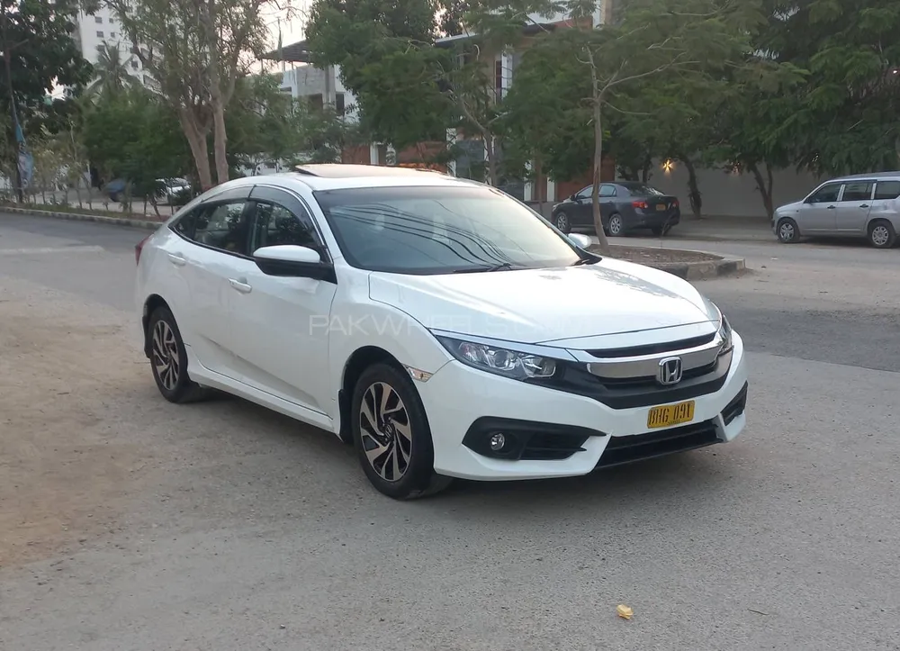 Honda Civic 2017 for Sale in Karachi Image-1