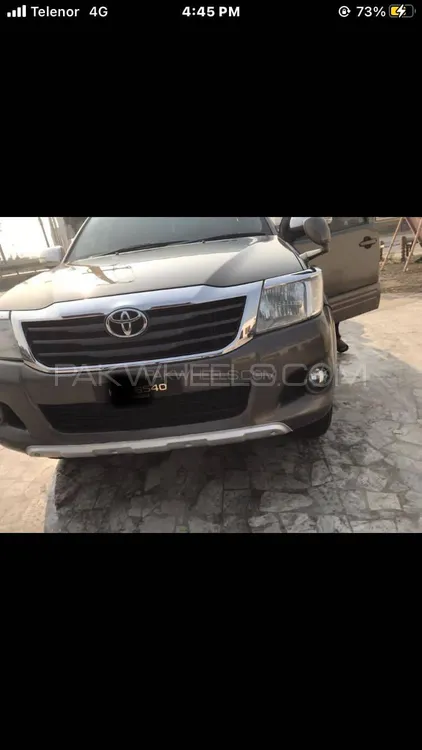 Toyota Hilux 2016 for sale in Charsadda