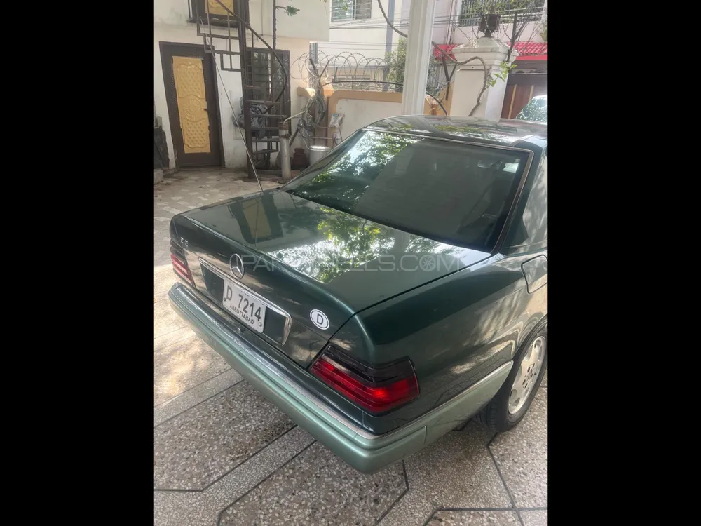 Mercedes Benz 250 D 1994 for Sale in Islamabad Image-1
